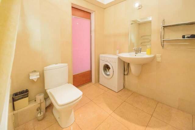 Апартаменты Kiev Accommodation on Mihailovska street Киев-25